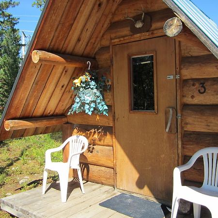 Blue River Cabins & Campgrounds Kamer foto
