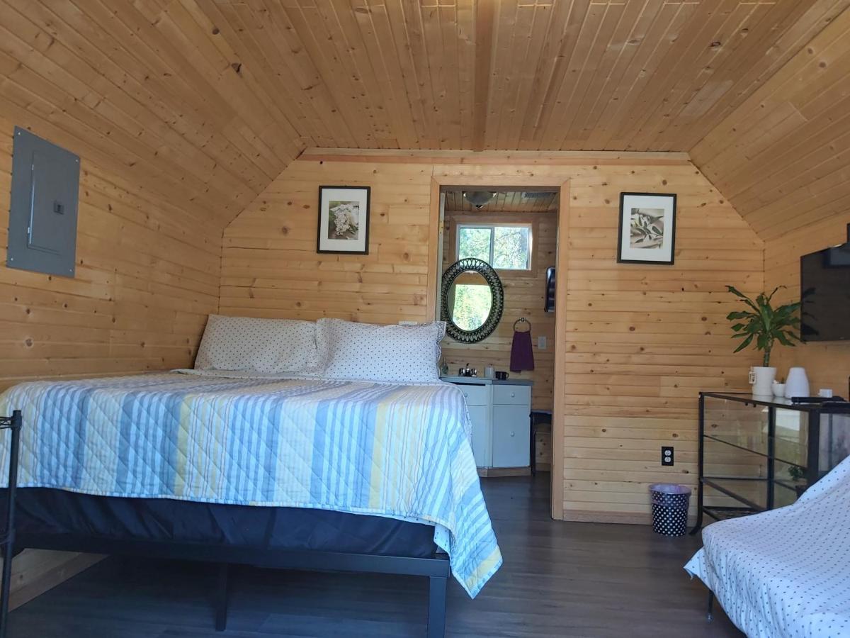 Blue River Cabins & Campgrounds Buitenkant foto